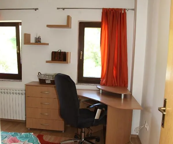 Hsh * سراييفو